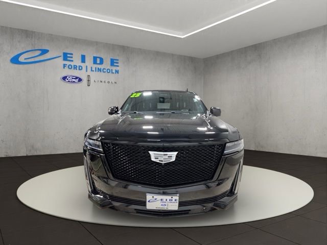 Used 2023 Cadillac Escalade Sport Platinum AWD/4WD image 6