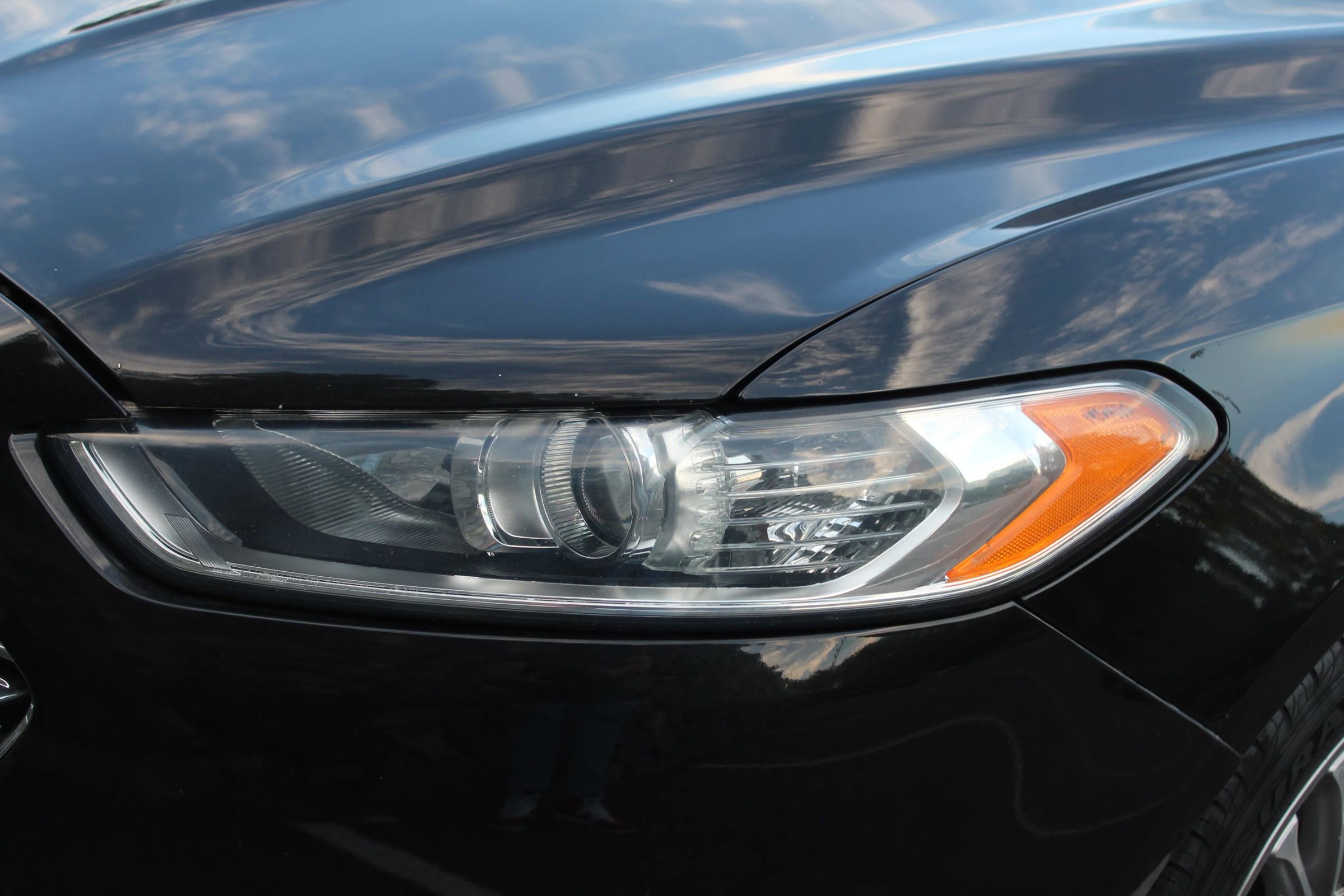 Used 2013 Ford Fusion Titanium image 33