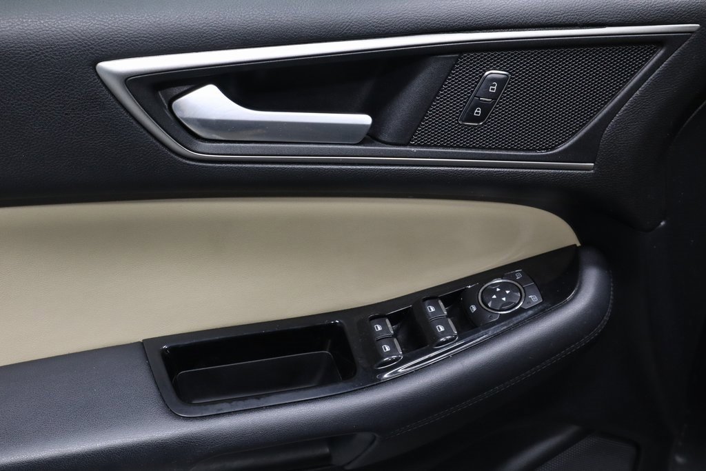 Used 2015 Ford Edge SEL w/ Equipment Group 201A image 25