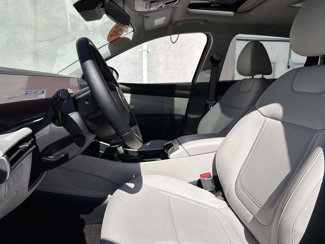 Used 2025 Hyundai Tucson SEL AWD/4WD image 15