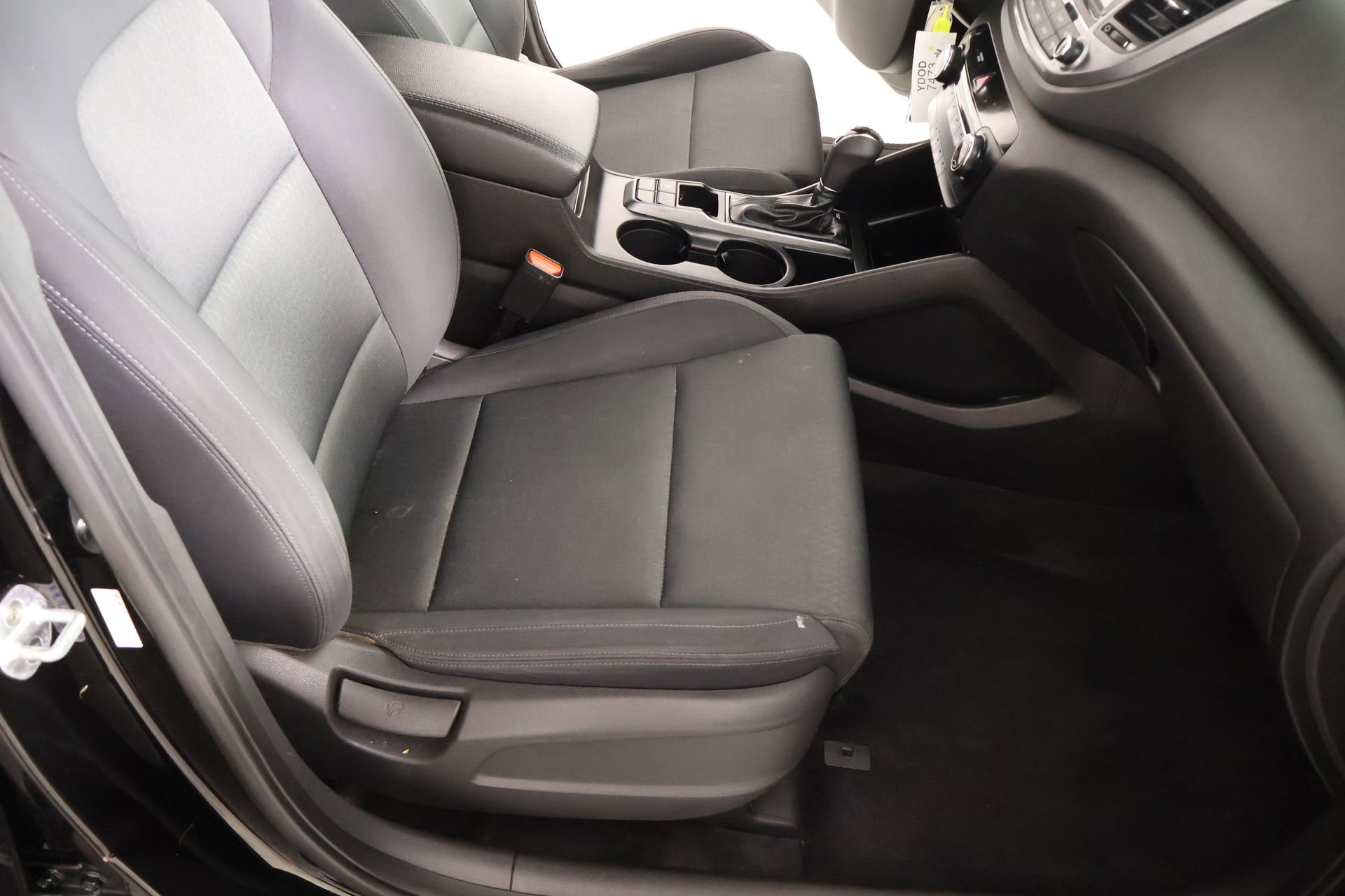 Used 2018 Hyundai Tucson SE image 12