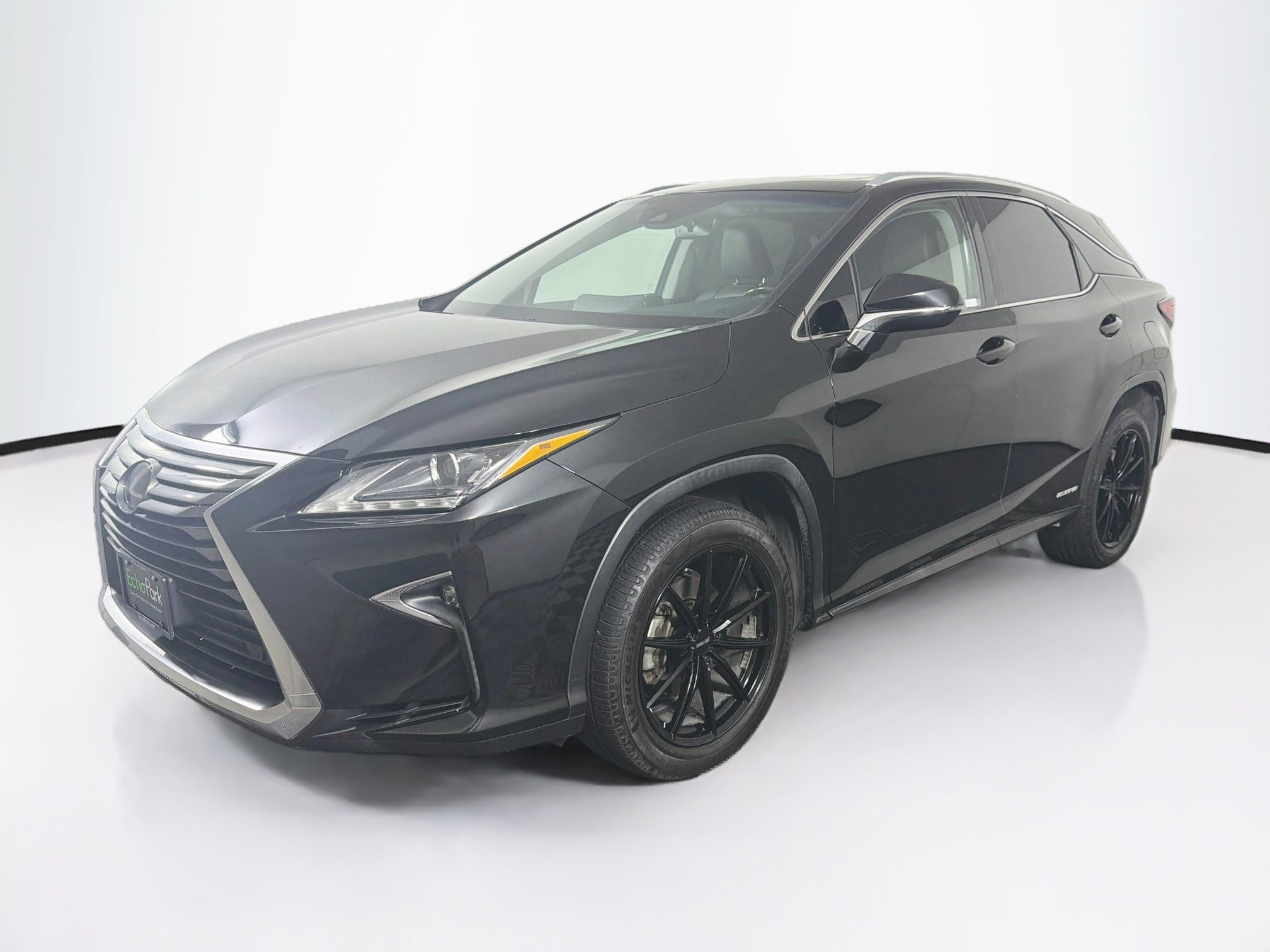 Used 2019 Lexus RX 450h AWD image 3