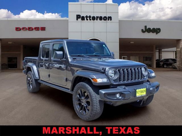Used 2025 Jeep Gladiator Sport image 1