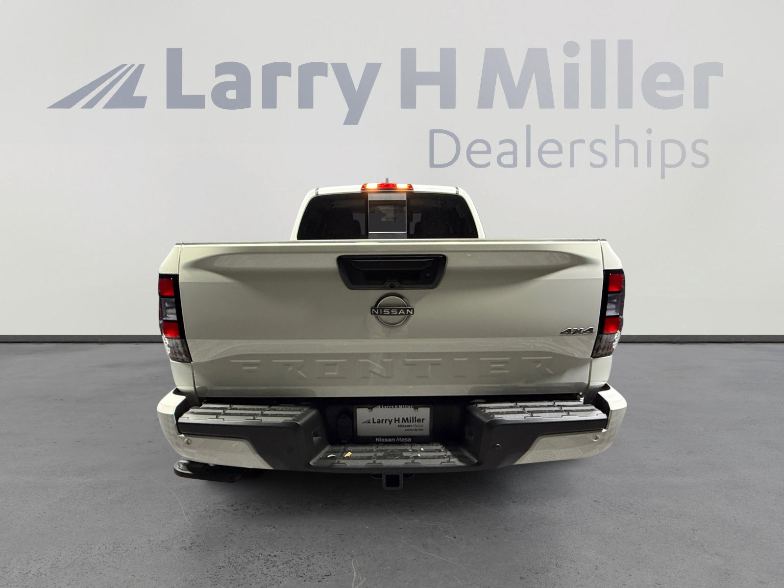 New 2026 Nissan Frontier SV image 4