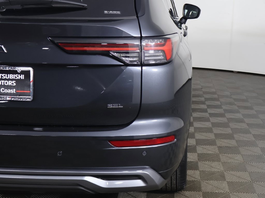 New 2025 Mitsubishi Outlander SEL image 22