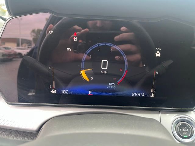 Used 2024 Chevrolet Trax LT w/ Driver Confidence Package image 13