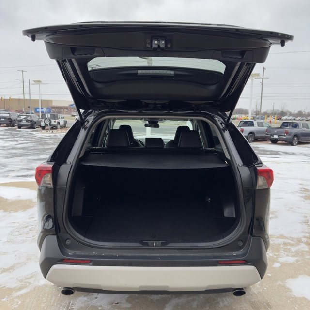Used 2024 Toyota RAV4 Adventure image 12