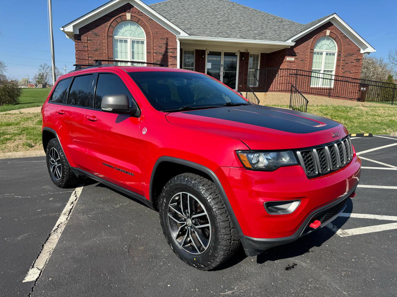 Used 2018 Jeep Grand Cherokee Trailhawk image 11