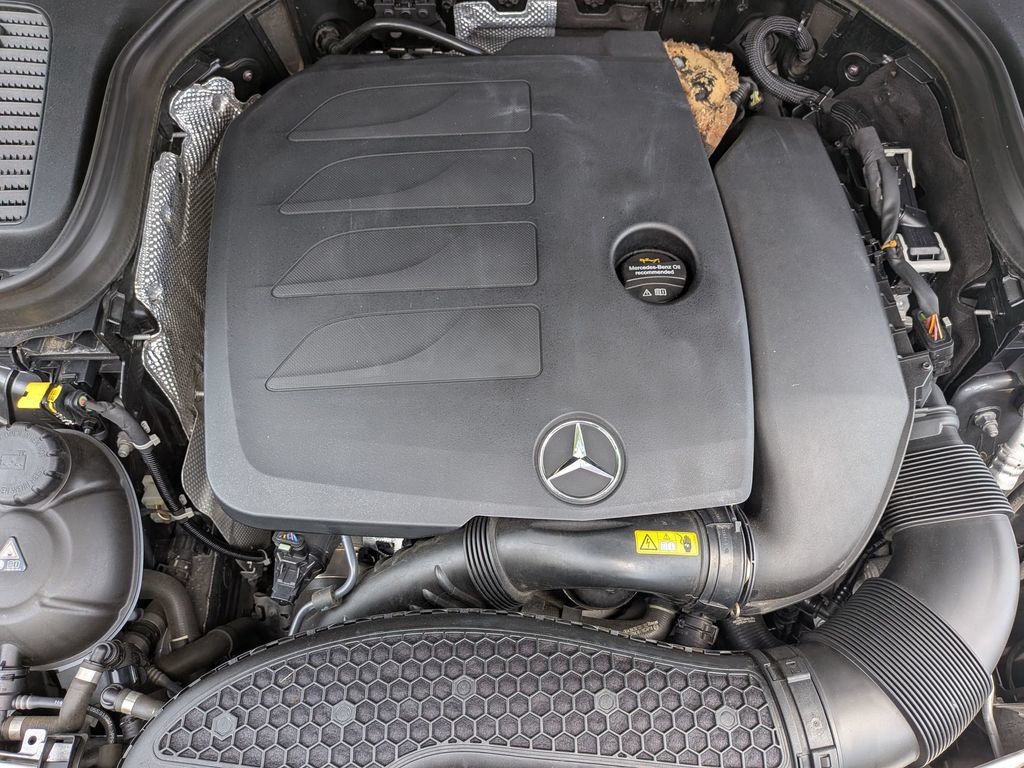 Used 2022 Mercedes-Benz GLC 300 4MATIC w/ Premium Package Lite image 36