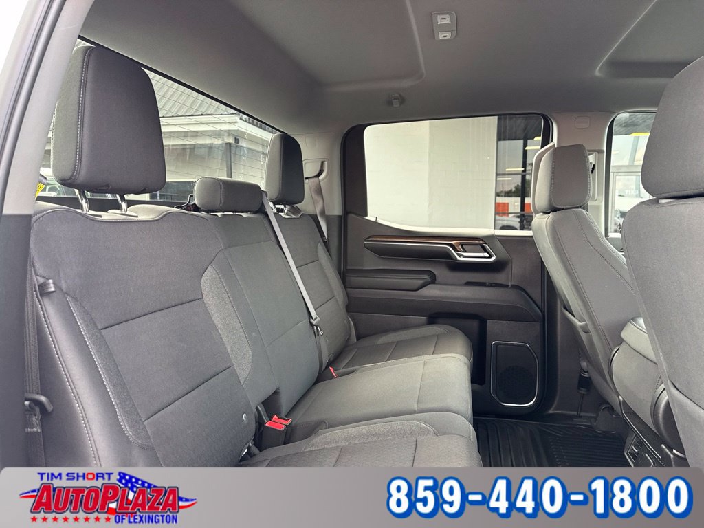 Used 2024 Chevrolet Silverado 1500 LT AWD/4WD image 40