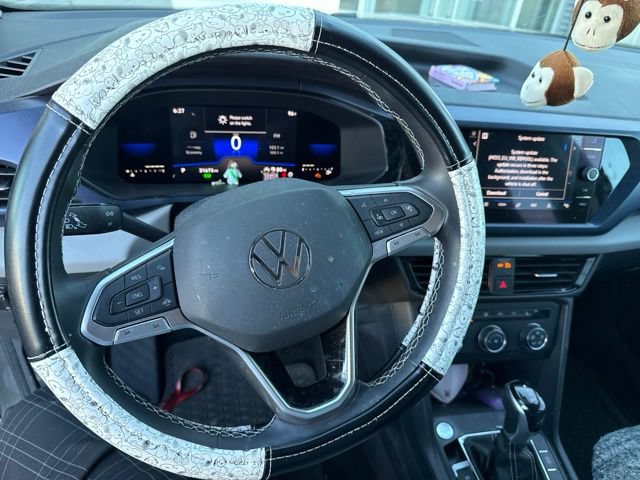 Used 2022 Volkswagen Taos SE FWD image 8