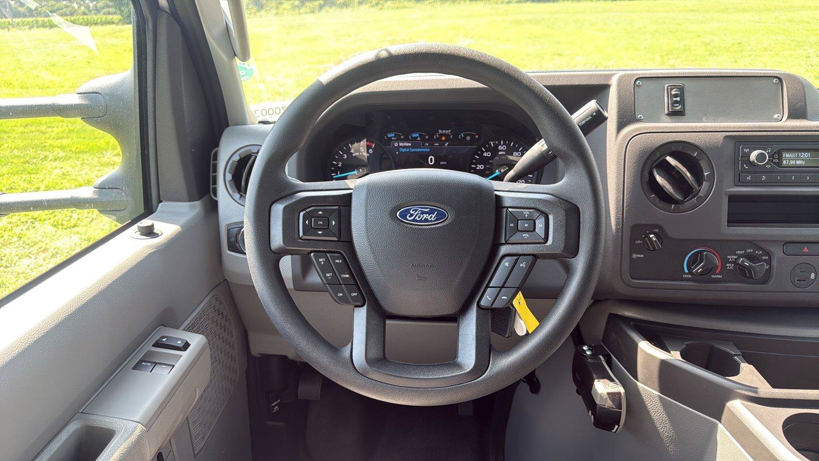 New 2027 Ford E-350 and Econoline 350 Super Duty w/ Power Equipment Group RWD image 14