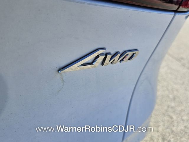 Used 2025 Genesis GV70 2.5T w/ Sport Prestige Package image 12