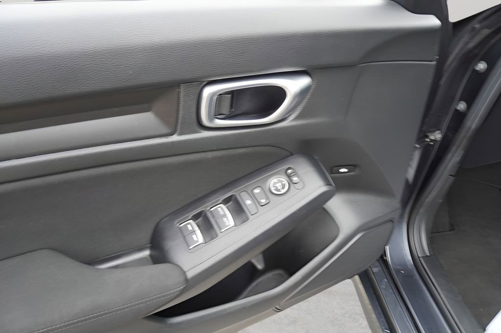 Used 2025 Honda Civic Sport image 15