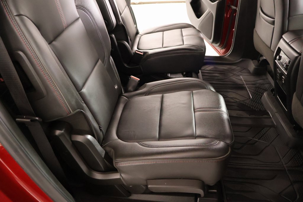 Used 2023 Chevrolet Traverse RS w/ LPO, Floor Liner Package image 15