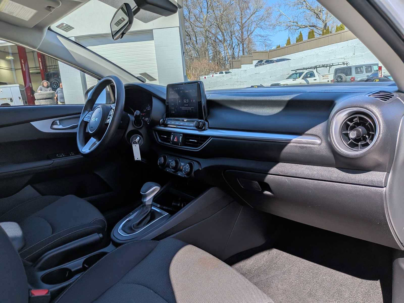 Used 2024 Kia Forte LXS FWD image 22