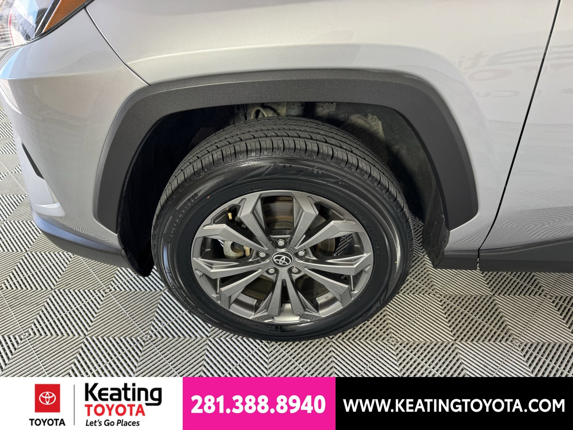 Certified 2022 Toyota RAV4 Limited AWD/4WD image 33