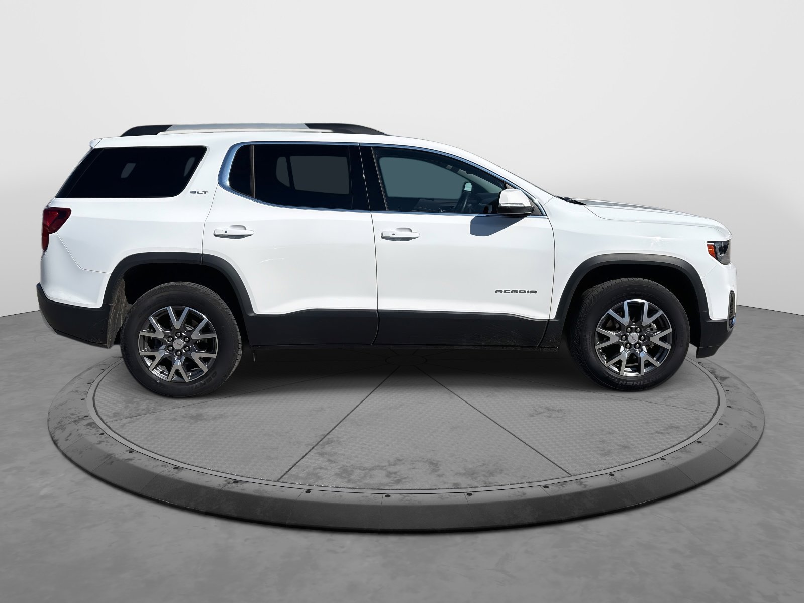 Certified 2023 GMC Acadia SLT image 9