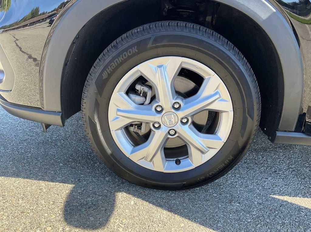 Used 2023 Honda HR-V LX image 26