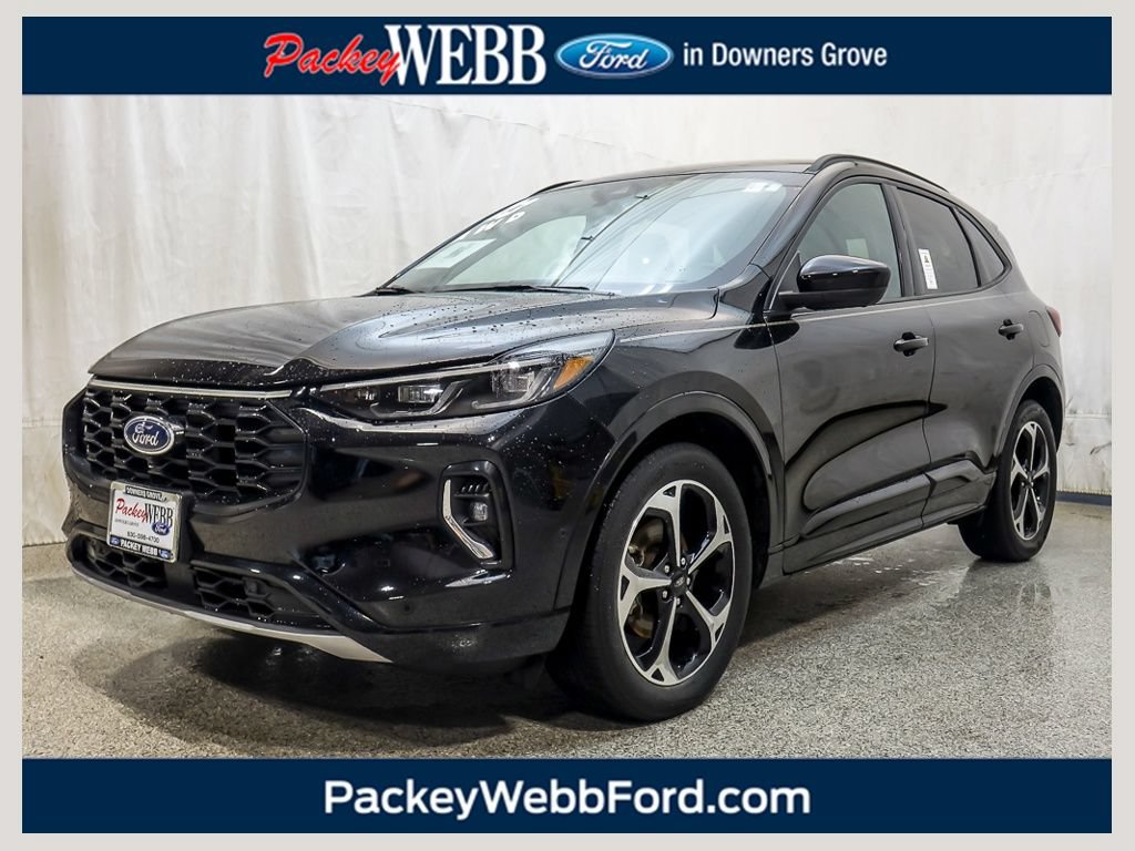 Certified 2023 Ford Escape ST-Line Elite w/ Premium Technology Package AWD/4WD image 1