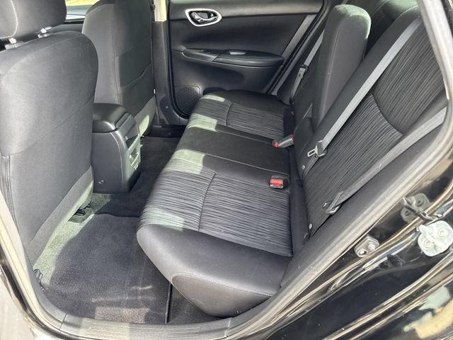 Used 2019 Nissan Sentra SV w/ Special Edition Package FWD image 13