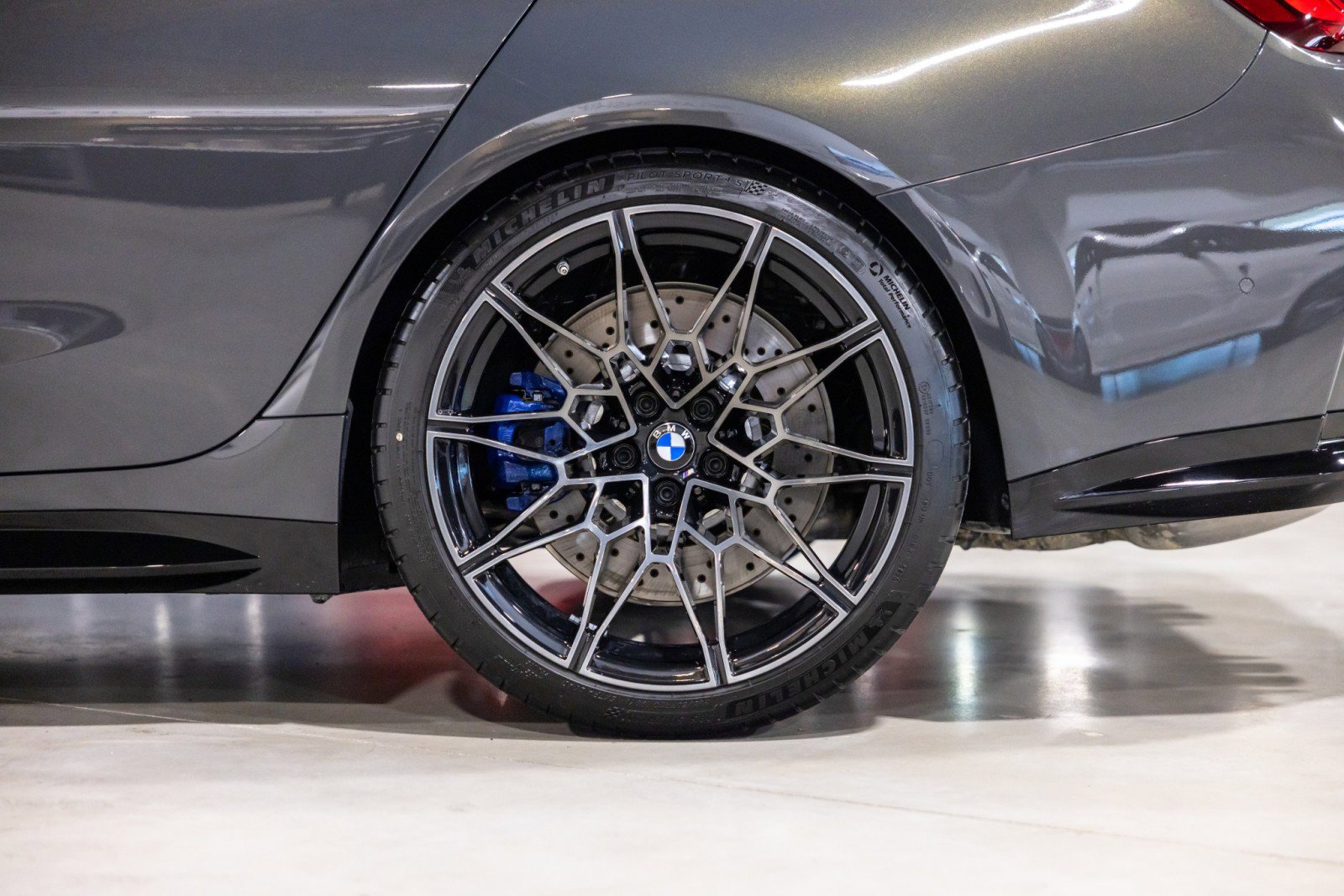 Used 2026 BMW M3 Competition w/ Executive Package AWD/4WD image 17