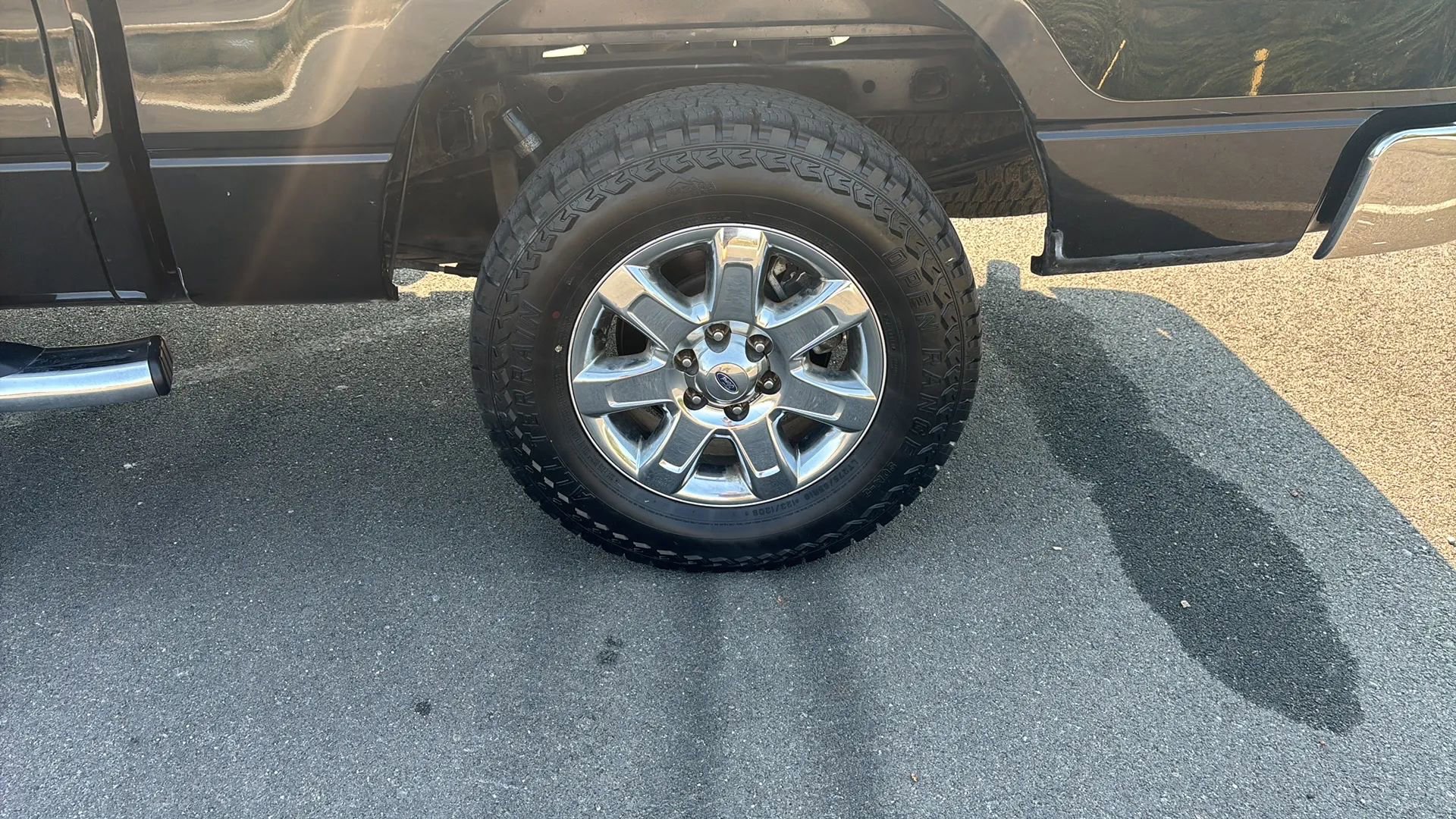 Used 2013 Ford F150 XLT w/ Luxury Equipment Group image 9