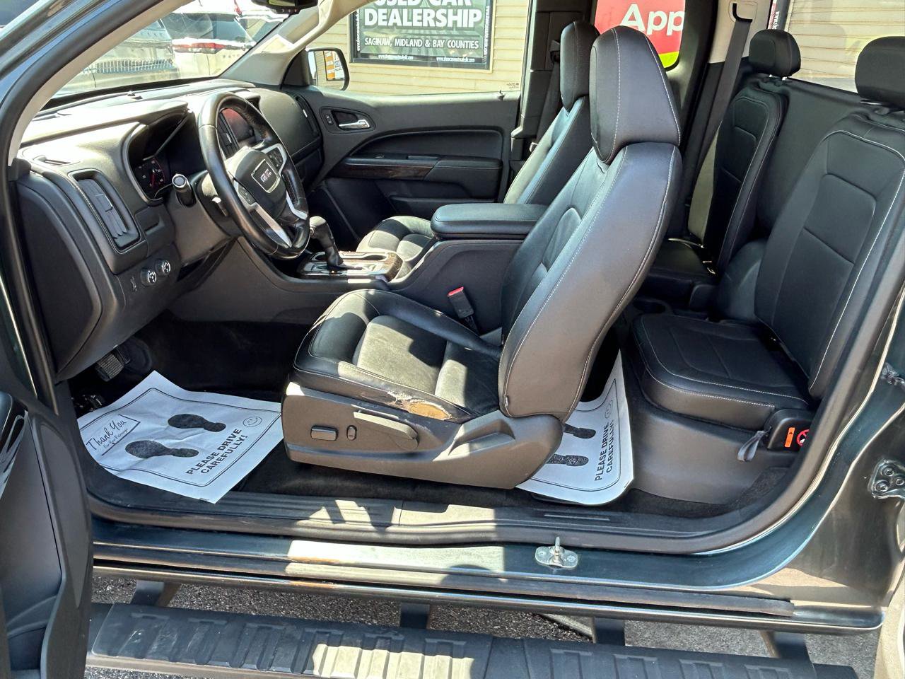 Used 2015 GMC Canyon SLT AWD/4WD image 11