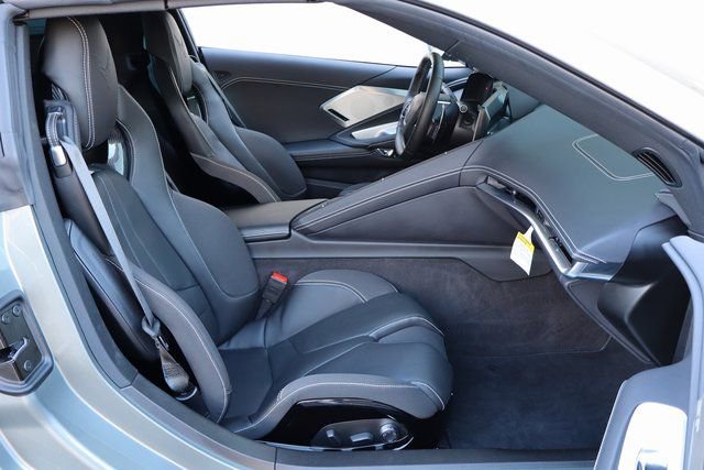 Used 2024 Chevrolet Corvette Stingray Preferred Conv w/ Z51 Performance Package image 11