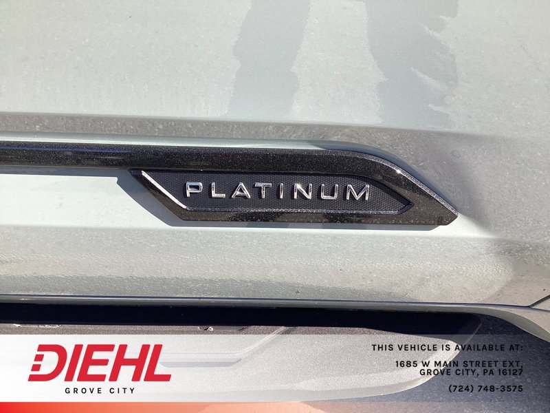 Used 2024 Toyota Tundra Platinum AWD/4WD image 10