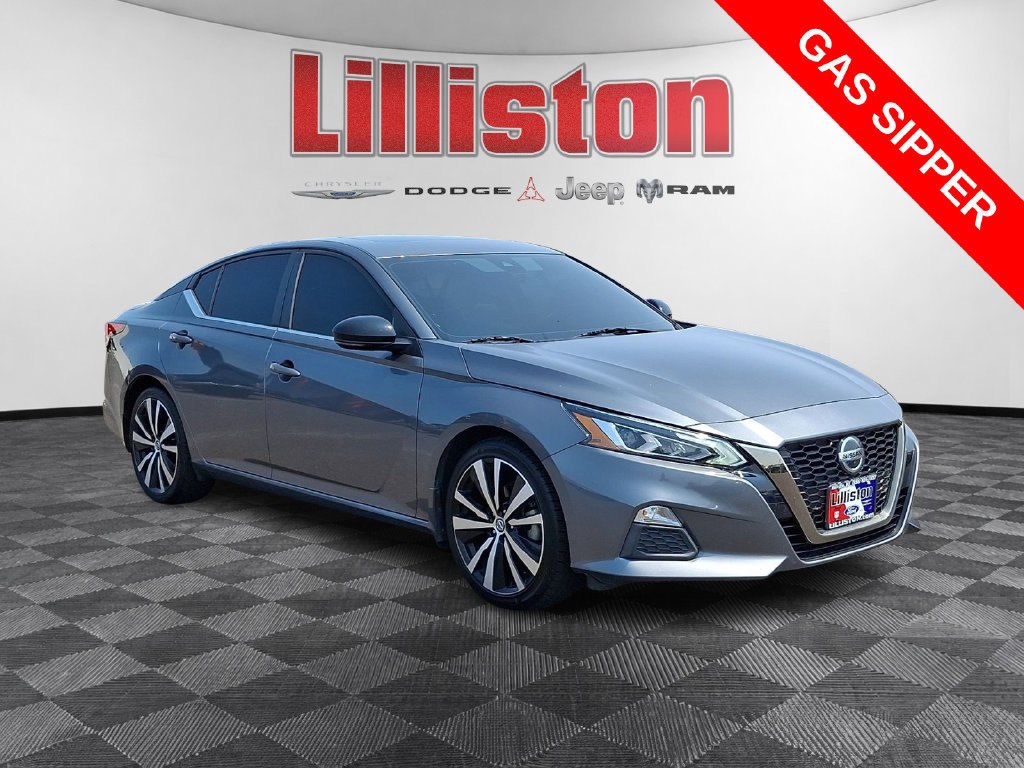 Used 2021 Nissan Altima 2.5 SR w/ SR Premium Package FWD image 3