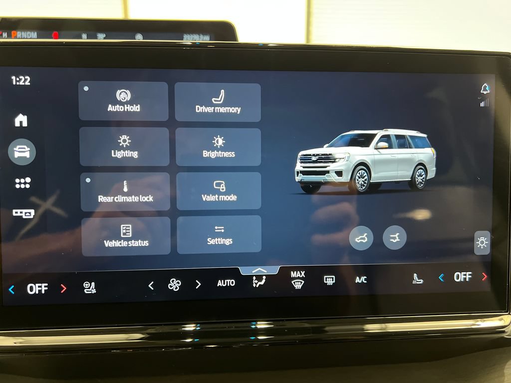 Used 2025 Ford Expedition Platinum AWD/4WD image 75