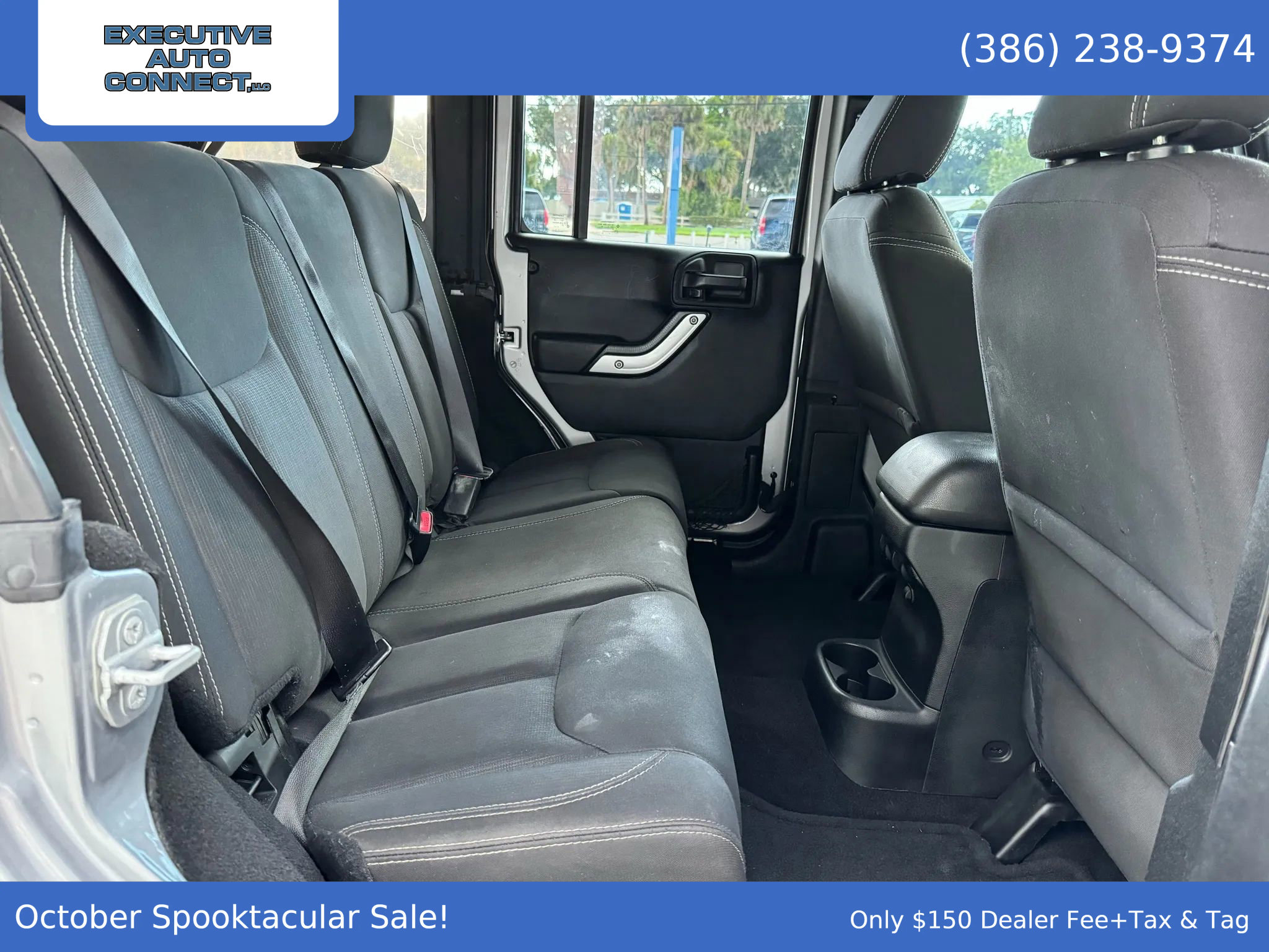 Used 2015 Jeep Wrangler Unlimited Sahara image 11