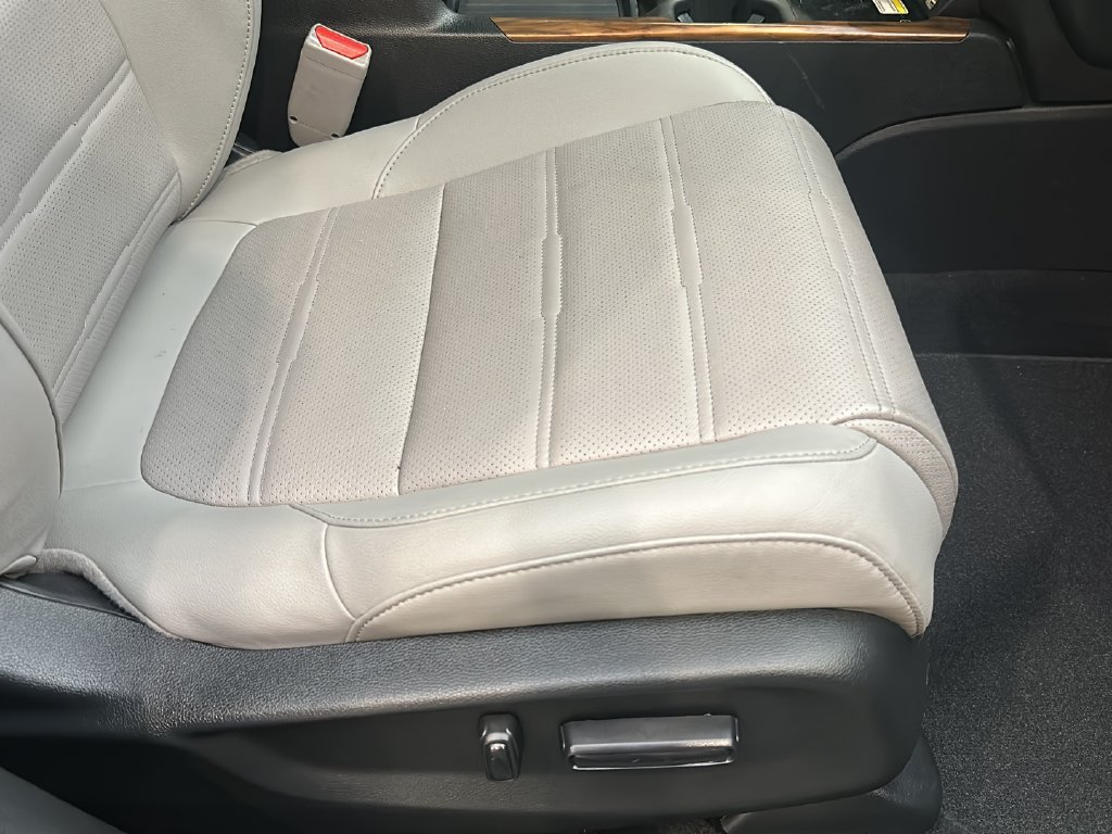 Certified 2020 Honda CR-V Touring image 24