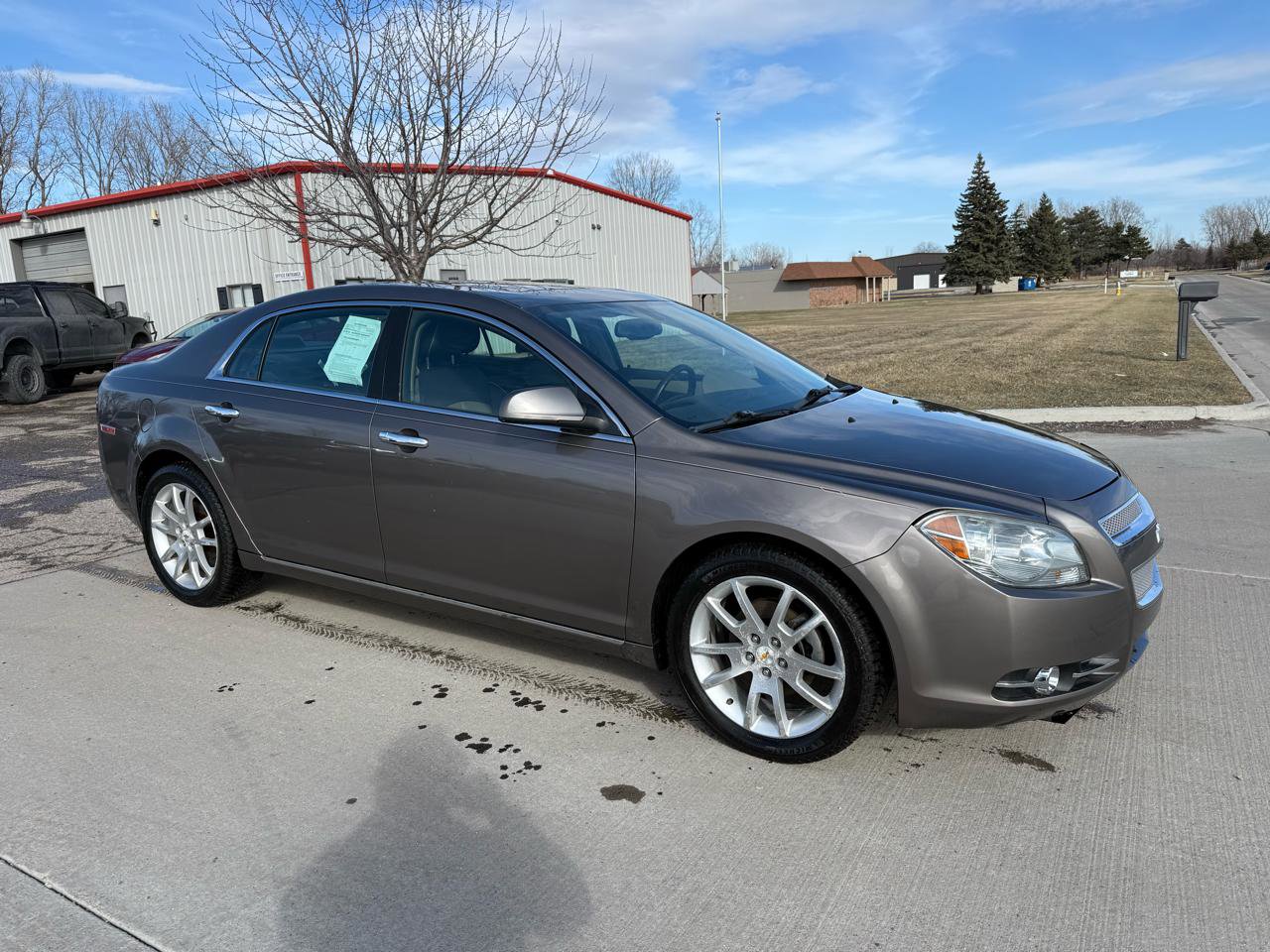 Used 2011 Chevrolet Malibu LTZ w/ HFV6 Engine Package image 3