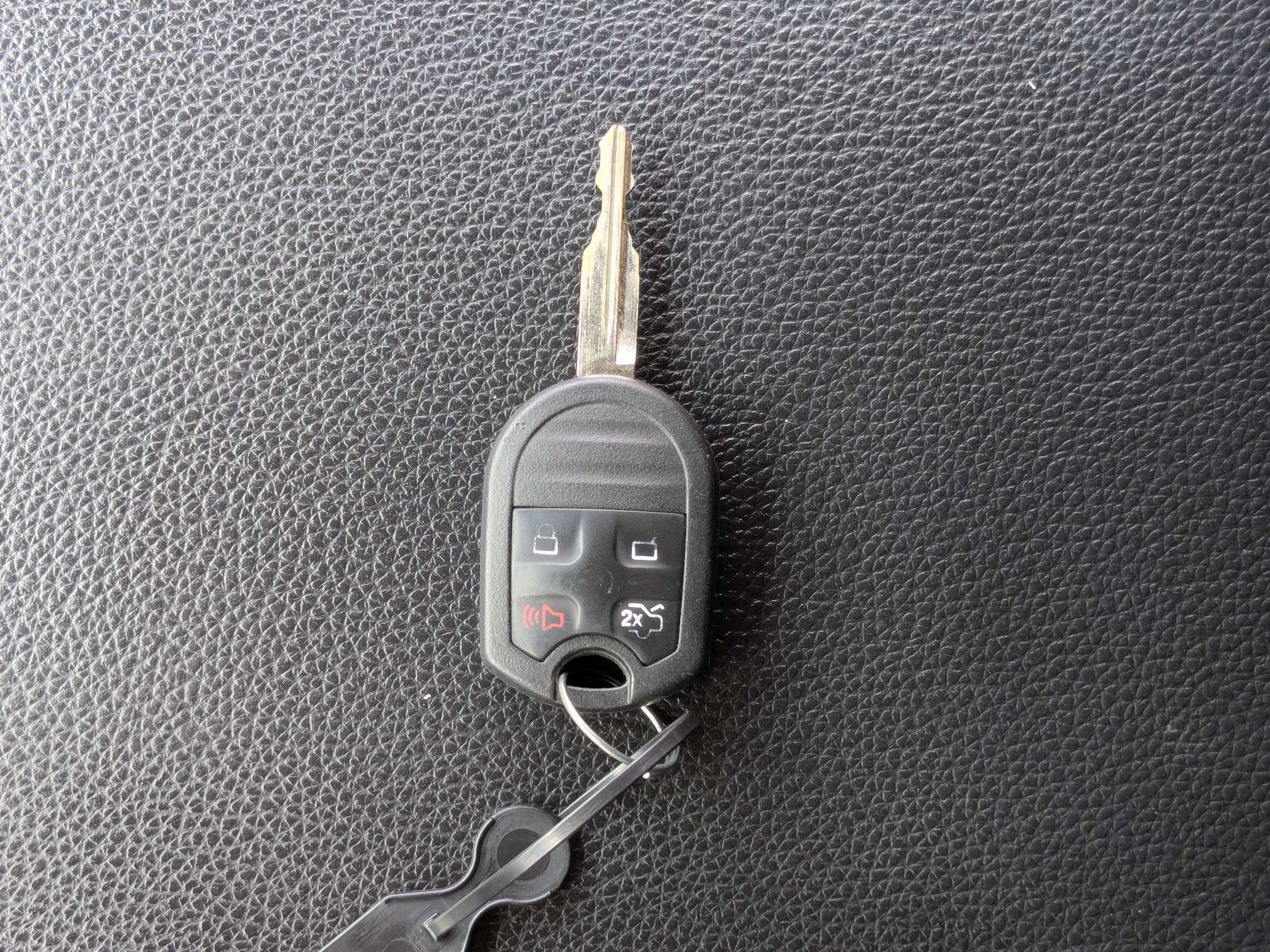 Used 2016 Ford Expedition EL 2WD image 34