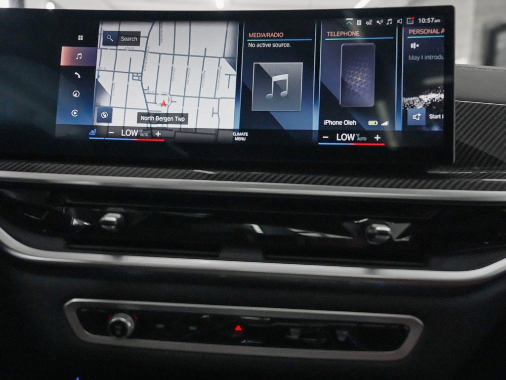 Used 2023 BMW X7 M60i w/ Executive Package image 19