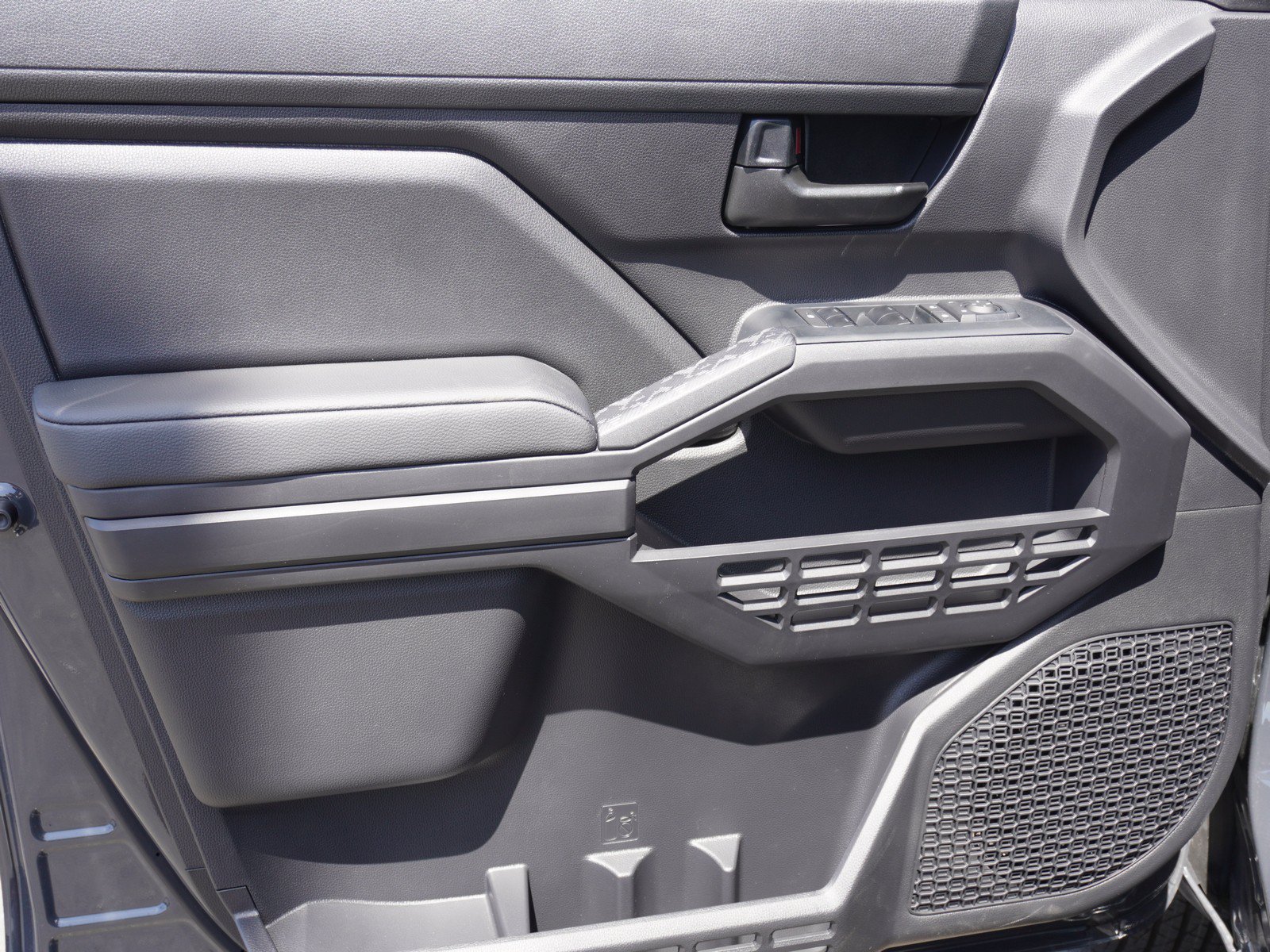 New 2026 Toyota Tacoma SR RWD image 17