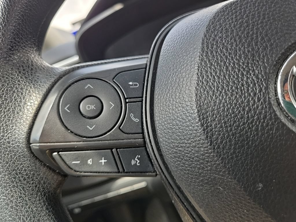 Used 2024 Toyota Corolla LE FWD image 15