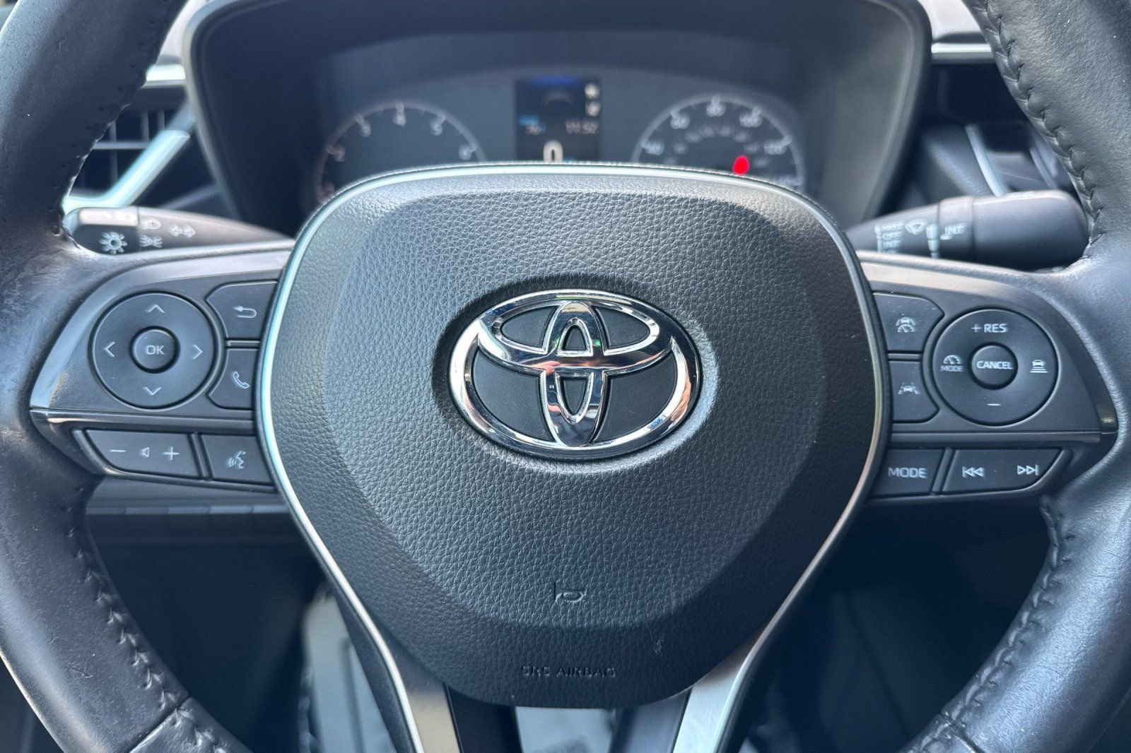 Certified 2023 Toyota Corolla SE w/ SE Premium Package image 29