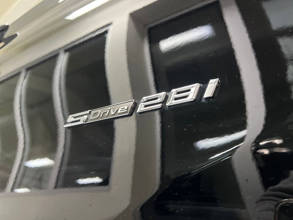 Used 2018 BMW X1 sDrive28i image 12