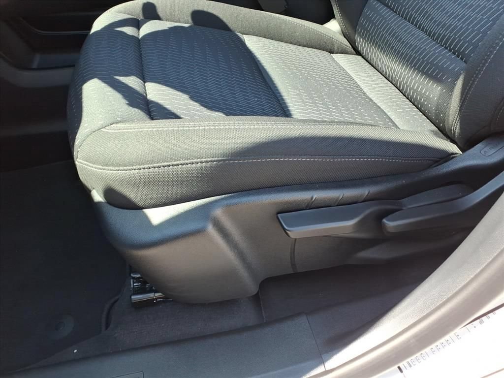 Used 2026 Chevrolet Equinox LT FWD image 18