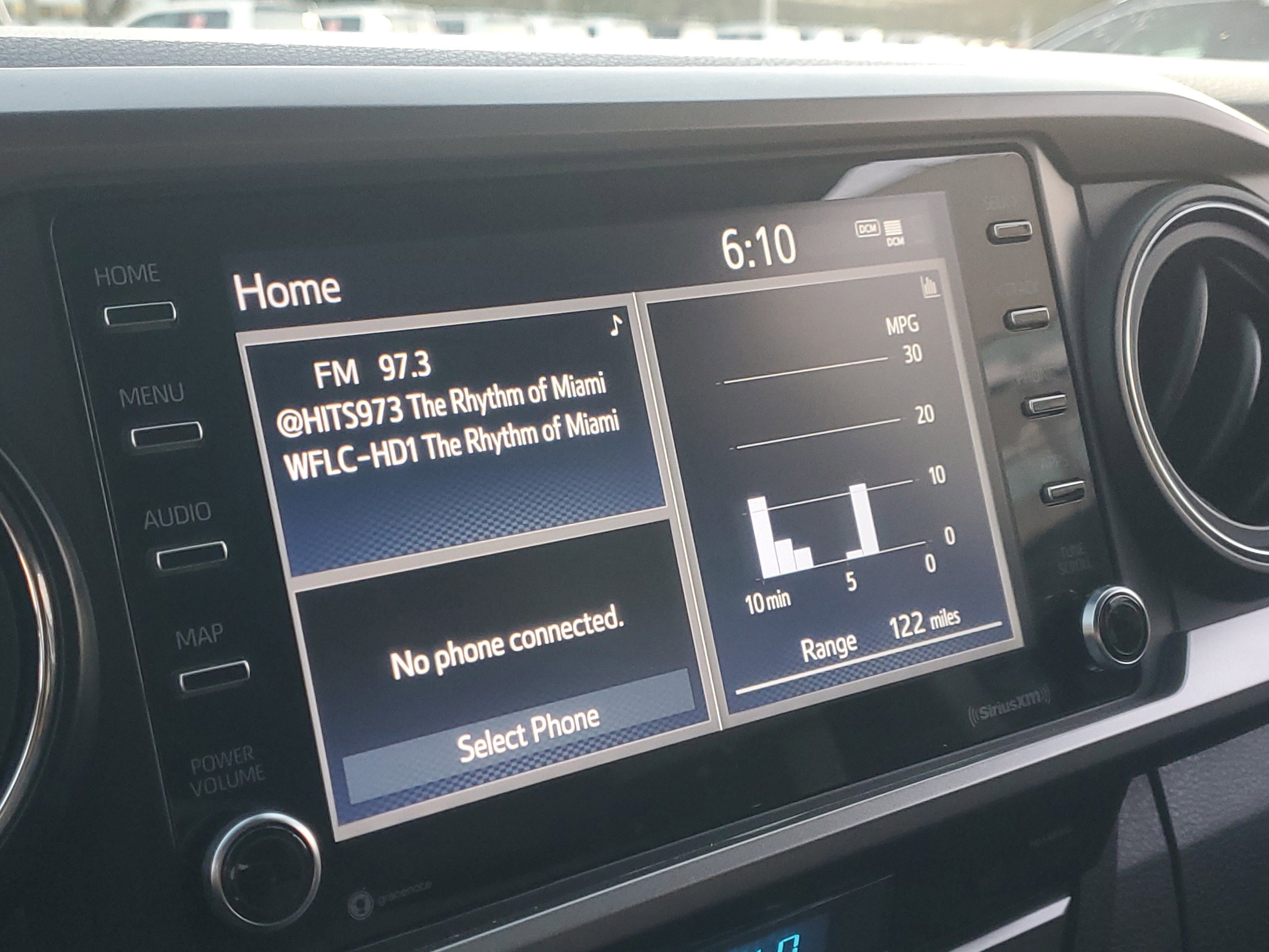 Used 2022 Toyota Tacoma SR5 w/ Technology Package image 25