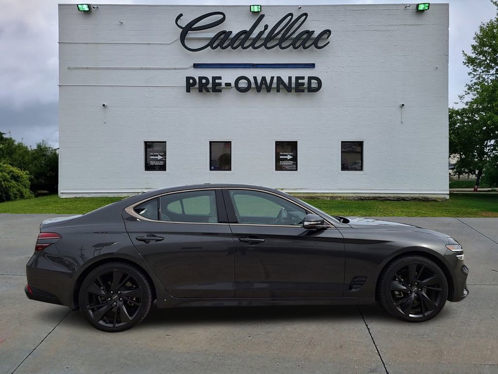 Used 2023 Genesis G70 2.0T w/ Sport Prestige Package image 2