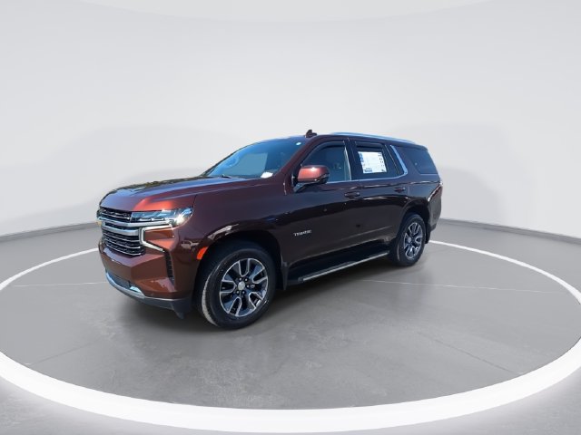 Used 2022 Chevrolet Tahoe LT w/ Luxury Package AWD/4WD image 4