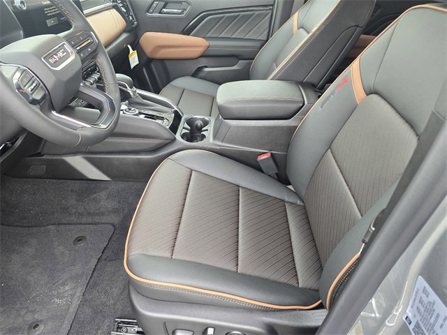 New 2026 GMC Canyon AT4 w/ Technology Plus Package image 17