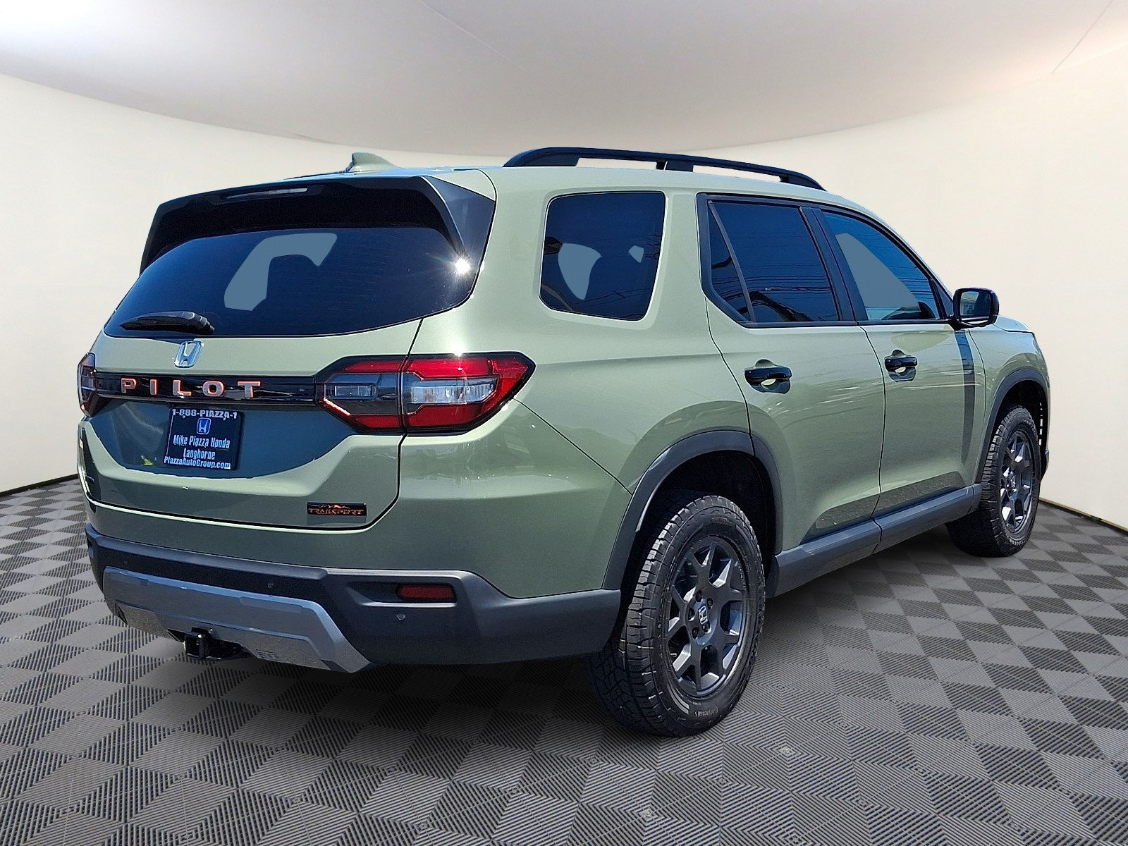 Used 2026 Honda Pilot TrailSport image 7