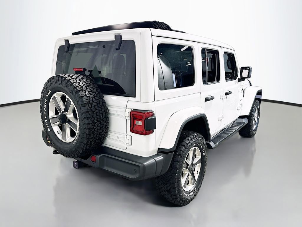 Used 2021 Jeep Wrangler Unlimited Sahara w/ Uconnect 4C Nav & Sound Group image 8