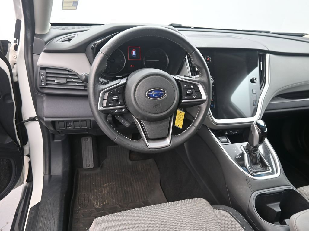 Used 2020 Subaru Outback Premium image 15