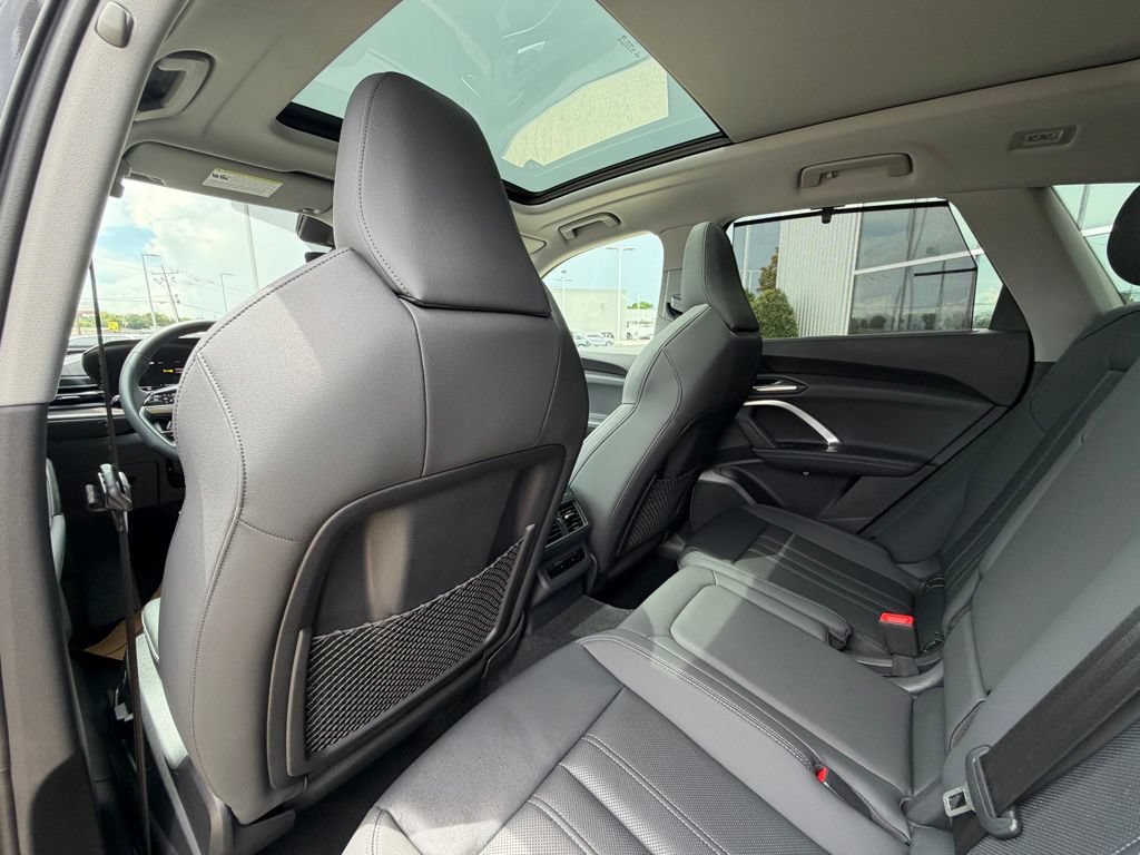 Certified 2025 Audi Q5 Premium Plus w/ Premium Plus AWD/4WD image 21